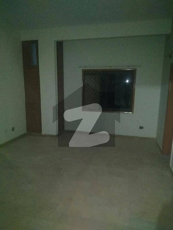 Independent 120 Yard Single Story 2 Bed Drawing Lounge Near Main Road