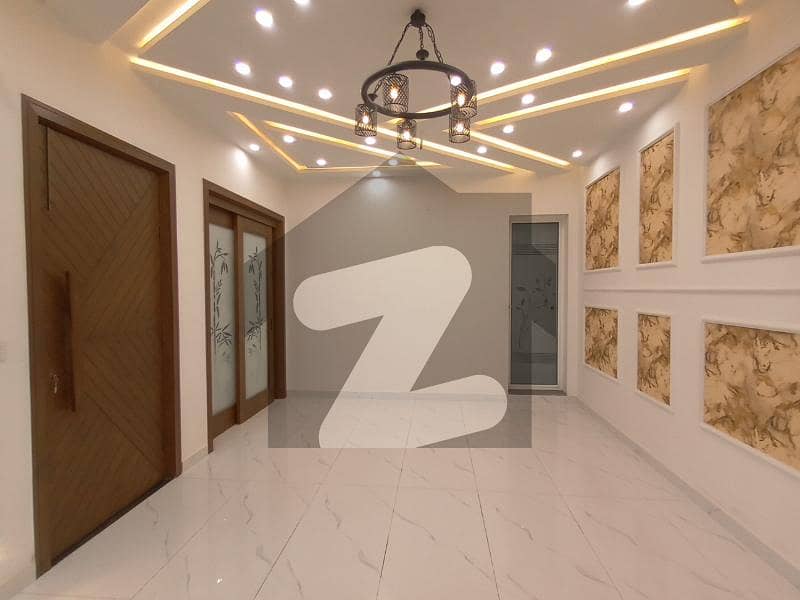 ایڈن ایگزیکیٹو ایڈن گارڈنز,فیصل آباد میں 4 کمروں کا 7 مرلہ مکان 3.5 کروڑ میں برائے فروخت۔