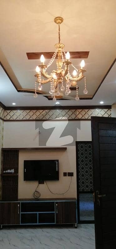 شاداب گارڈن لاہور میں 3 کمروں کا 3 مرلہ مکان 1.0 کروڑ میں برائے فروخت۔
