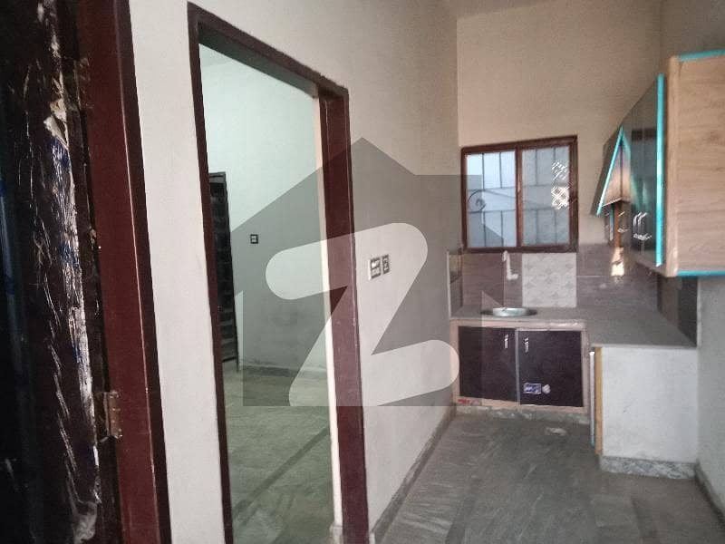 An 850 Square Feet House In Dhamyal Road Is On The Market For Sale
