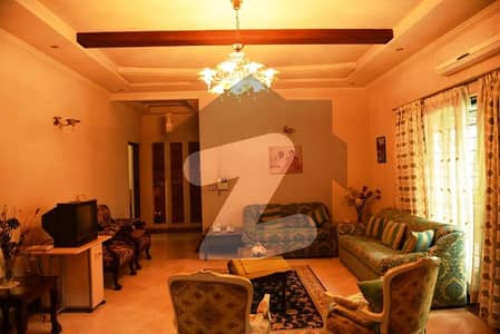 8 Marla Slightly Used Stunning Bungalow For Sale In Jasmine Line Near Garrison School And Dha A Block