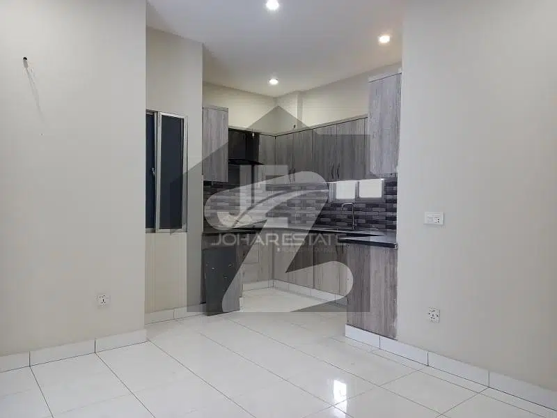 750 Sqft Apartment For Sale In DHA Phase 6