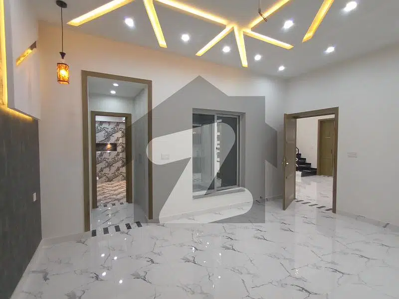 5 Marla Modern Design House Available For Sale - Eden Valley Faisalabad