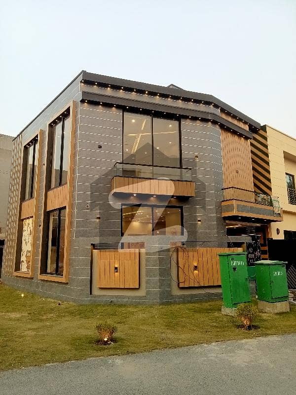 6 Marla Corner House For Sale In CC Block Brand New House Bahria Town Lahore
