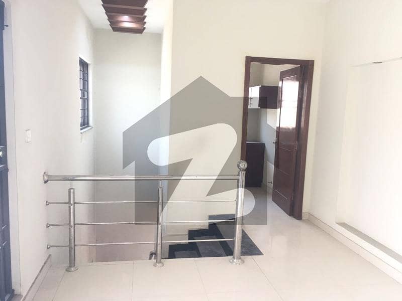 One Kanal Beautiful Luxurious Lower Portion For Rent in DHA Phase 4 Lahore