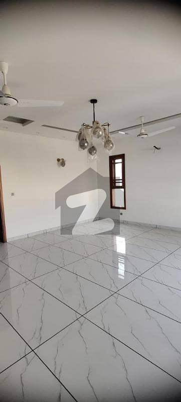 ڈی ایچ اے فیز 7 ڈی ایچ اے ڈیفینس,کراچی میں 6 کمروں کا 1 کنال مکان 15.5 کروڑ میں برائے فروخت۔