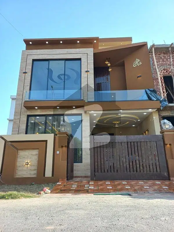 5 Marla Beautiful Luxurious Brand New House