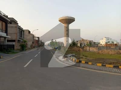 Own A Commercial Plot In 5 Marla Lahore