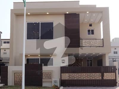 On Excellent Location House Is Available For sale In Bahria Town Phase 8 - Block M
