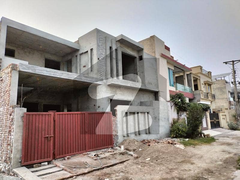 6 Marla House For Sale In The Perfect Location Of Wapda Town Phase 2 - Block N