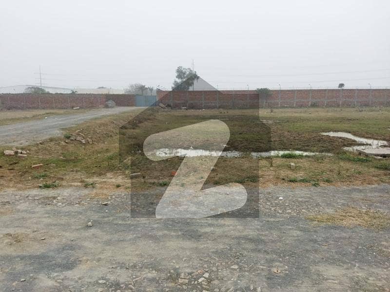 گجّومتہ لاہور میں 1 کنال صنعتی زمین 1.45 کروڑ میں برائے فروخت۔