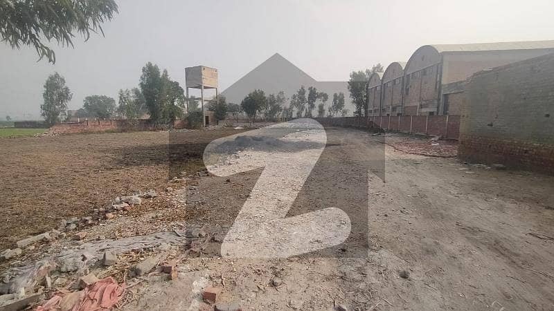گجّومتہ لاہور میں 24 کنال صنعتی زمین 38.4 کروڑ میں برائے فروخت۔