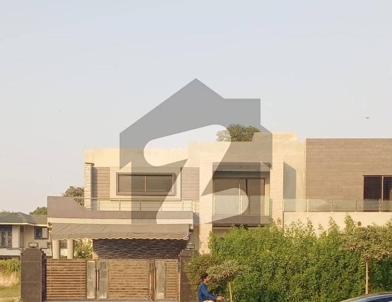 1 Kanal Spacious House With Basement For Rent In DHA Phase 1 Block A