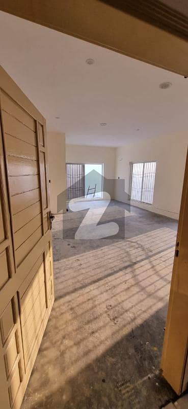 ٹاؤن شپ سکیم ایبٹ آباد میں 6 کمروں کا 10 مرلہ مکان 1.8 کروڑ میں برائے فروخت۔