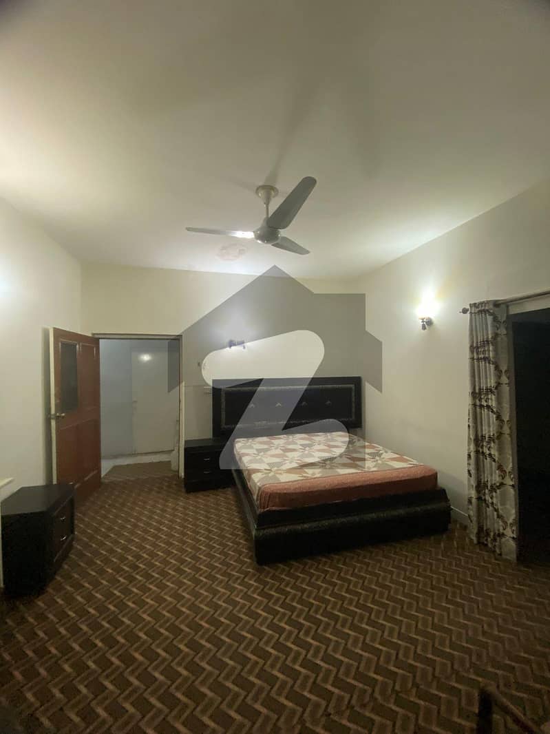 Fully Furnished Studio Room For Rent For Males