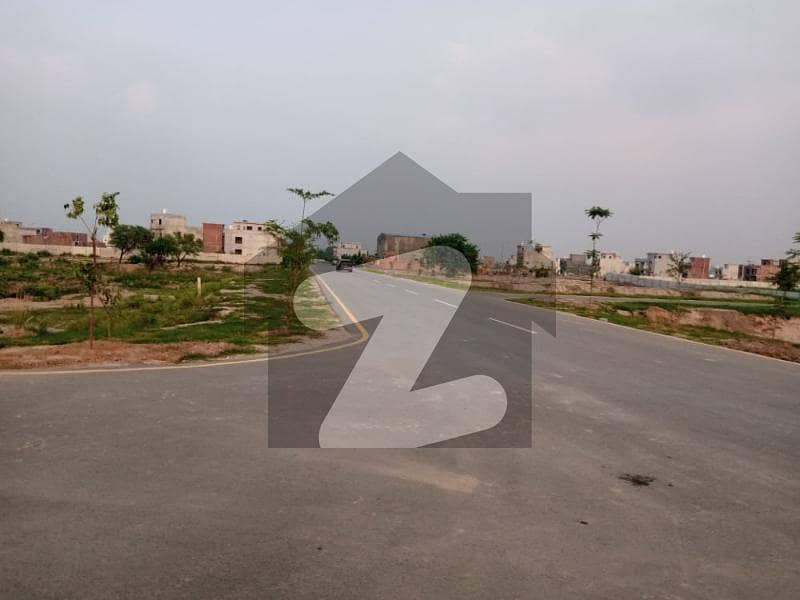 5 Marla Ideal Location Plot For Sale In Tulip Ext Block Park View City Lahore
