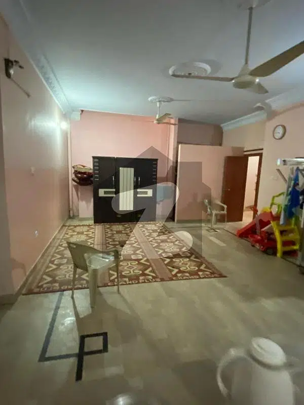 Tripple Storey 240 Square Yards House Available In Gulshan-e-Jamal For sale