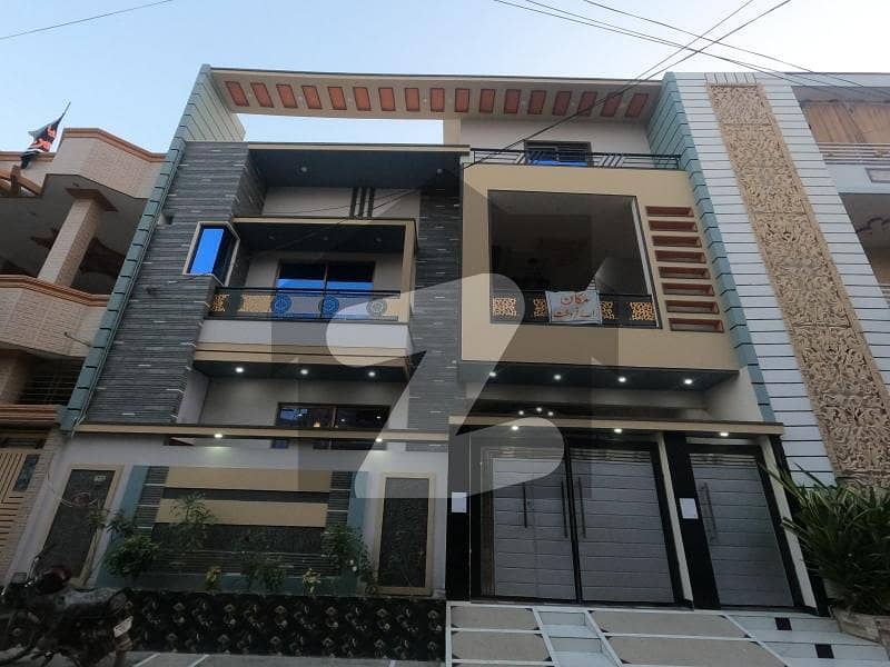 Stunning Prime Location 240 Square Yards House In Saadi Town Available