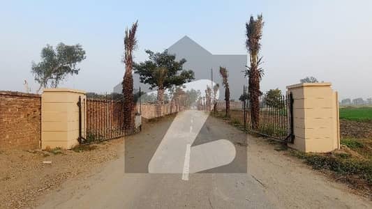 صوفیہ فارم ہاؤسز بیدیاں روڈ,لاہور میں 12 کنال رہائشی پلاٹ 9.0 کروڑ میں برائے فروخت۔