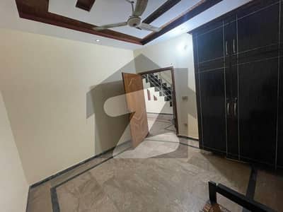 لالہ زار گارڈن لاہور میں 2 کمروں کا 2 مرلہ مکان 30.0 ہزار میں کرایہ پر دستیاب ہے۔