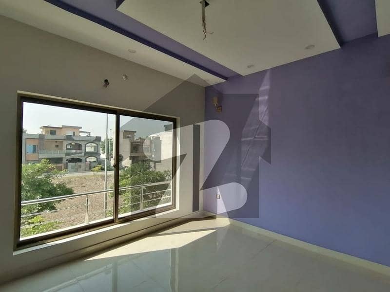 Ideal 4 Marla House Available In Nadeem Park, Lahore