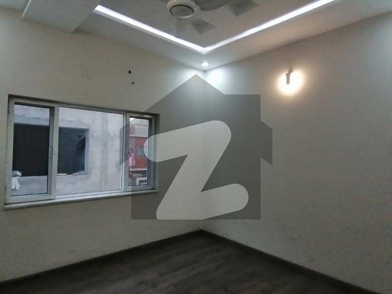 گلشنِِِ راوی ۔ بلاک جی گلشنِ راوی,لاہور میں 4 کمروں کا 7 مرلہ مکان 1.2 لاکھ میں کرایہ پر دستیاب ہے۔