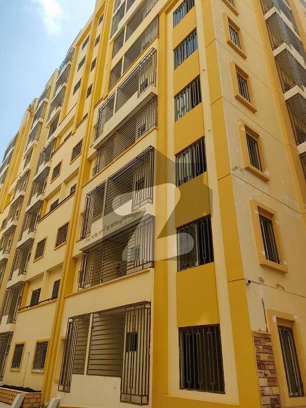 ماڈل کالونی بِن قاسم ٹاؤن,کراچی میں 3 کمروں کا 6 مرلہ فلیٹ 1.5 کروڑ میں برائے فروخت۔
