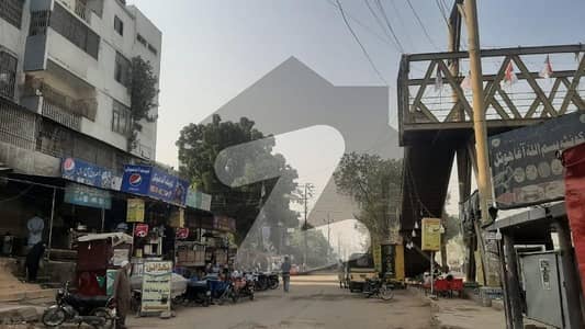 Gulshan-E-Iqbal - Block 11 Shop For Sale Sized 675 Square Feet