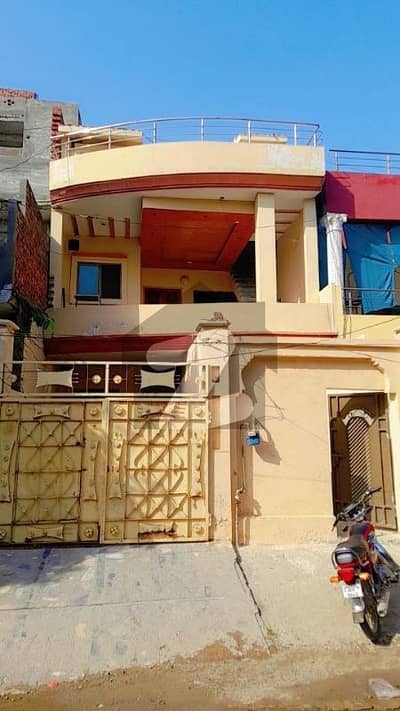 ایچیسن سوسائٹی لاہور میں 6 کمروں کا 8 مرلہ مکان 2.65 کروڑ میں برائے فروخت۔