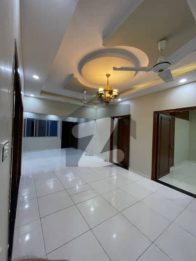 کلفٹن ۔ بلاک 3 کلفٹن,کراچی میں 3 کمروں کا 8 مرلہ فلیٹ 1.5 لاکھ میں کرایہ پر دستیاب ہے۔
