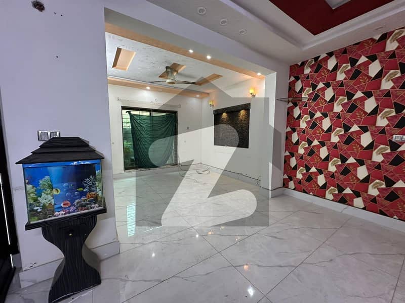 Gas Available Used House For Sale In Gardenia Block Near Park