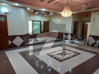 1 Kanal Outstanding Double Storey House In Johar Town For Salient Office Near Emporium Mall Prime Location