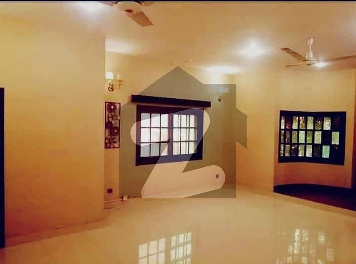 Prime Location 500 Square Yards House Situated In DHA Phase 6 For Rent