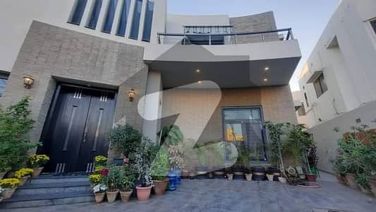 ڈی ایچ اے فیز 6 ڈی ایچ اے ڈیفینس,کراچی میں 5 کمروں کا 1 کنال مکان 15.0 کروڑ میں برائے فروخت۔