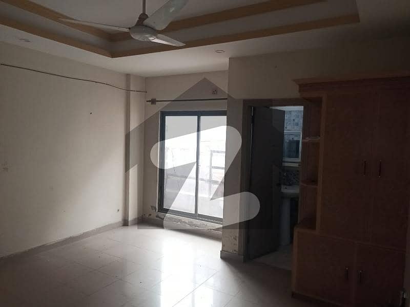 Flat In Nawaz Town For Rent Flat In Nawaz Town For Rent