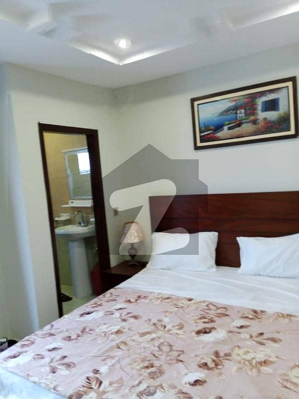 2 BEDROOM FURNISH APARTMENTS AVAILABLE FOR RENT WITH ALL FACILITIES IN