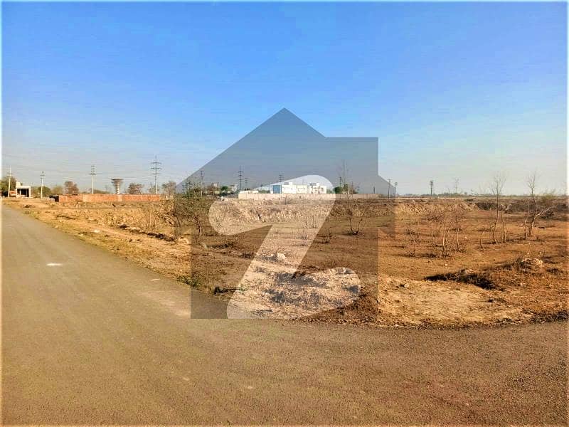 10 MARLA POSSESSION PLOT FOR SALE IN BLOCK-J STATE LIFE HOUSING SOCIETY