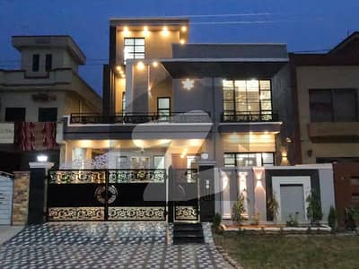 10 Marla Modern Design House At 80 Ft Road In A Block Central Park Lahore