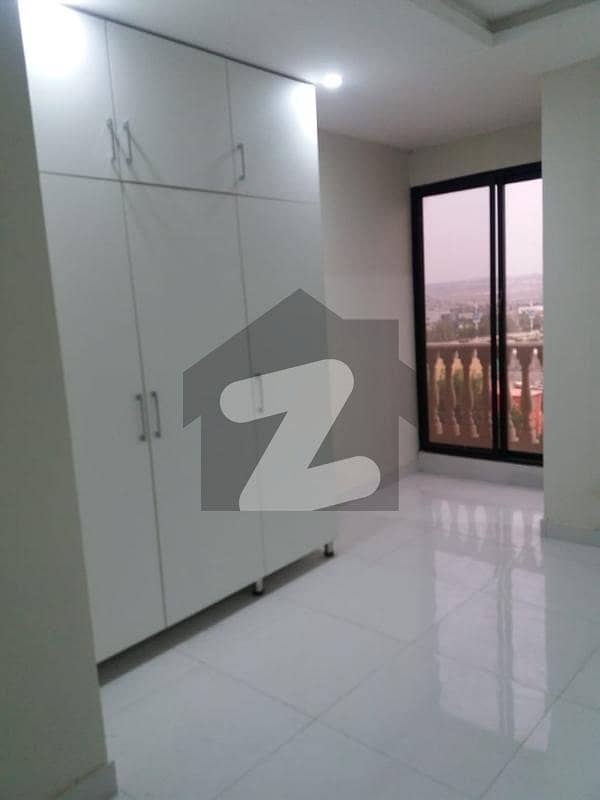 One bed Apartment Available for Rent in gulberg Green