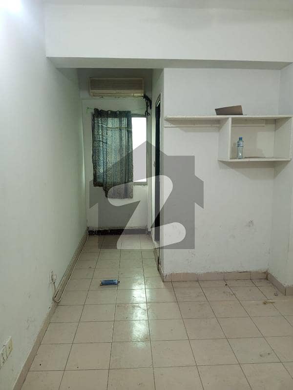 Beautiful 1 bedroom unfurnished Apartment