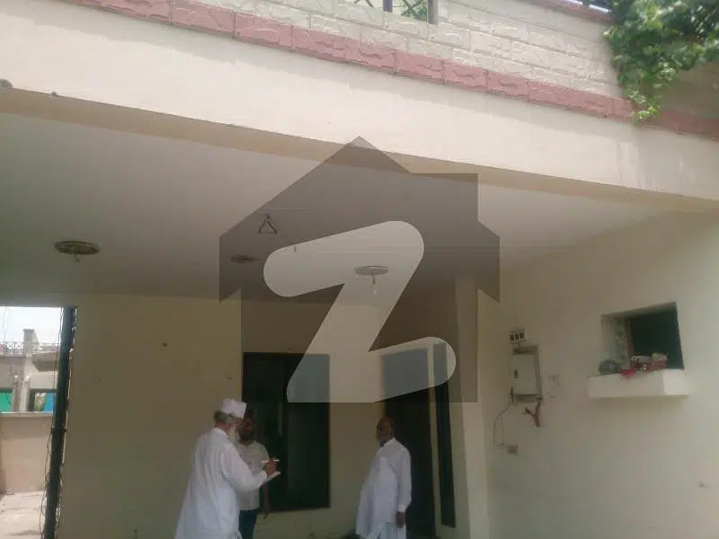 10 Marla 3 Bed House For Rent In Askari-9 Lahore