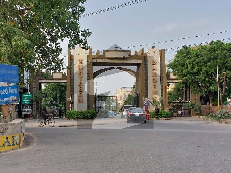 خیابانِ گارڈنز فیصل آباد میں 6 مرلہ رہائشی پلاٹ 1.08 کروڑ میں برائے فروخت۔