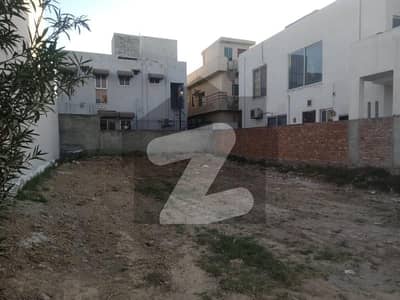 10 MARLA RESIDENTIAL POSSESSION PLOT FOR SALE IN REASONABLE PRICE IN STATE LIFE HOUSING SOCIETY LAHORE