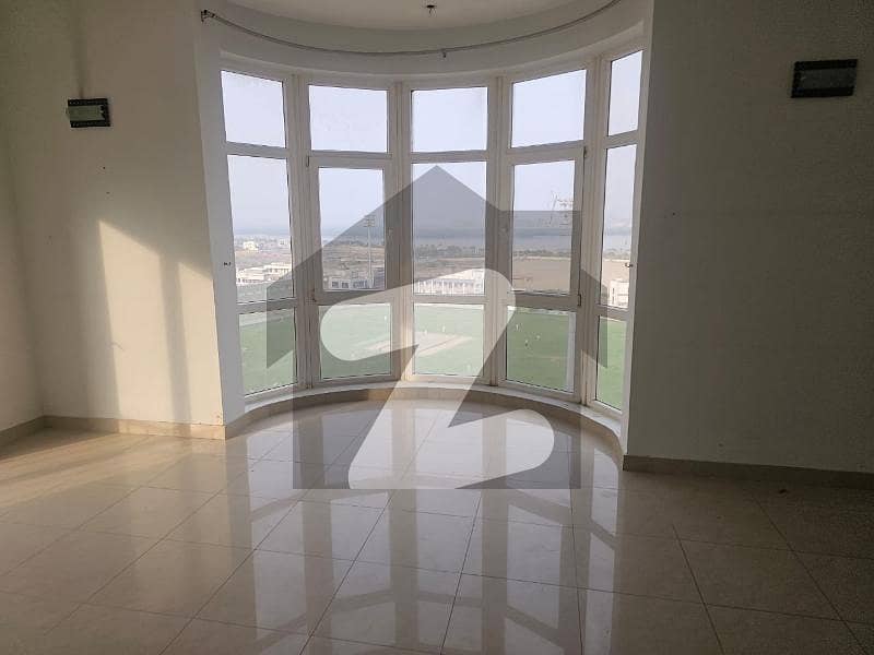 Renovated 3760 Square Feet 4 Bedroom Ultra Luxury West Open Apartment In Well Reputed Project Known As Creek Vista Situated At DHA Phase 8 Is Available For Sale