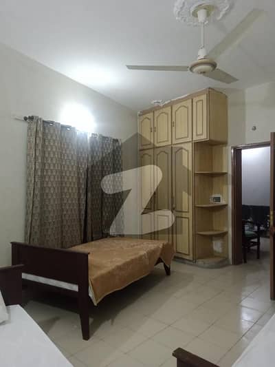 Sharing Hostel Rooms For Girls For Rent In Psic Society Near Lums Dha Lhr