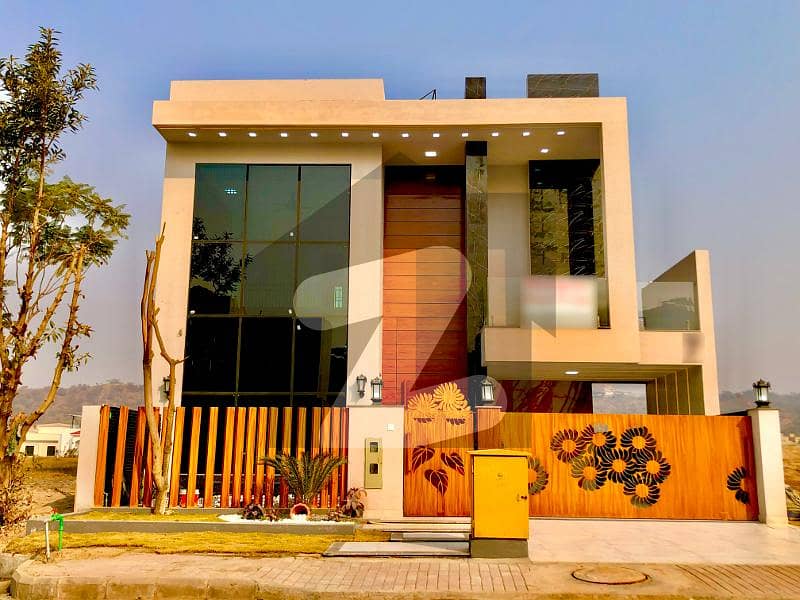 Top Level Self-Made Designer Villa At View Point