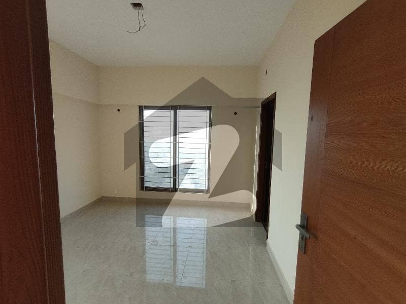 Flat Of 750 Square Feet In Chapal Courtyard For Rent