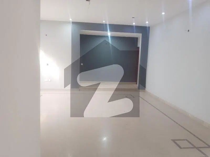 400 Sq Yard Brand New 1st Floor Portion For Rent In Block 3
