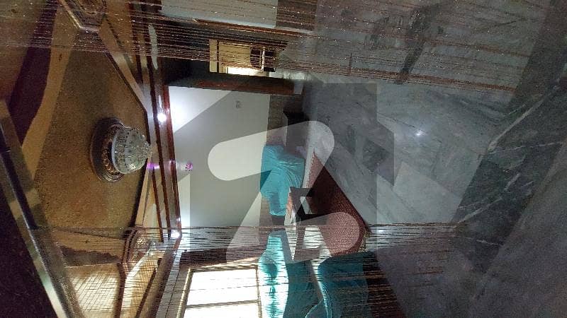 ریگی ماڈل ٹاؤن فیز 4 ریگی ماڈل ٹاؤن,پشاور میں 9 کمروں کا 10 مرلہ مکان 3.3 کروڑ میں برائے فروخت۔