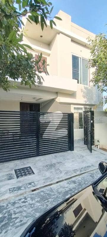 New Lahore City Phase 2 C Block Very Good Location House For Sale